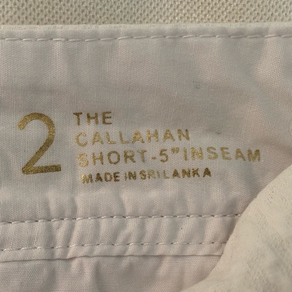 Lilly Pulitzer Callahan short with pineapple 🍍 motif Size 2. - Picture 4 of 4